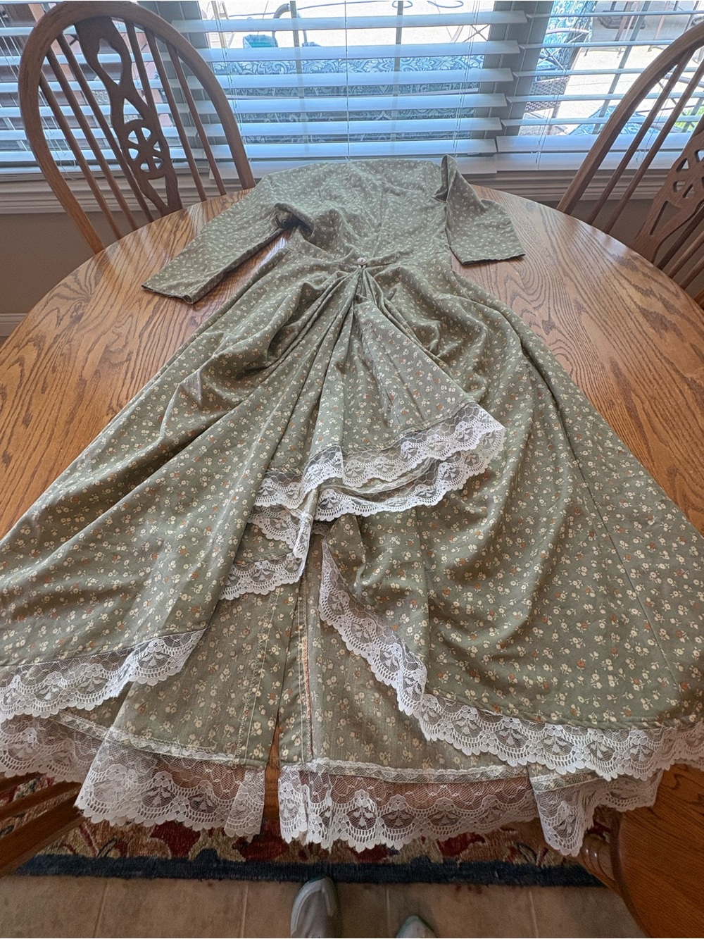 Seneca Vintage Mid Century Style Sage Floral Prairie Tea Dress S/M ? Bustle Back - Picture 11 of 12